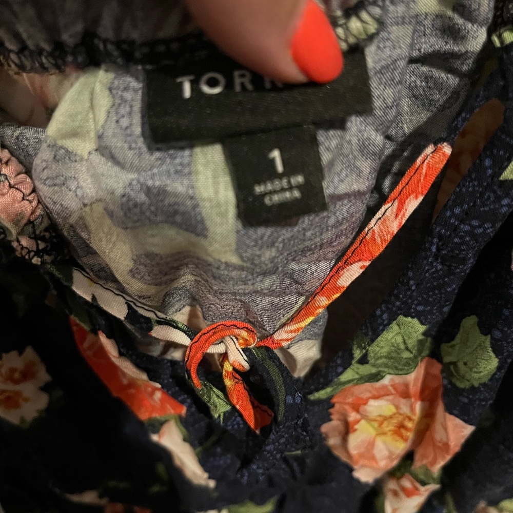 Torrid sizd 1 summer flowy dress